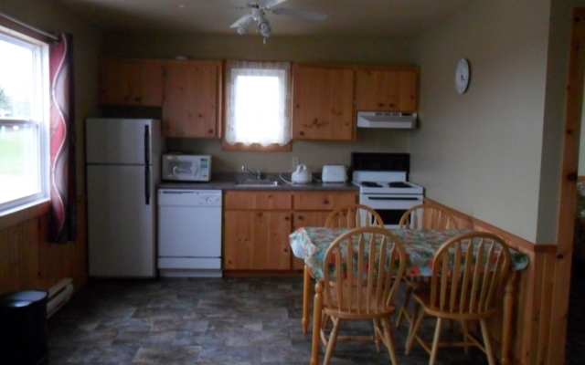 2 Bedroom Deluxe Cottage D - Cavendish PEI Area Cottages For Rent ...